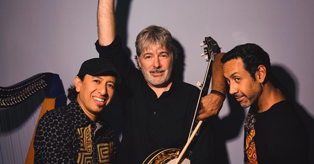 Béla Fleck, Edmar Casteñada, Antonio Sanchez Trio